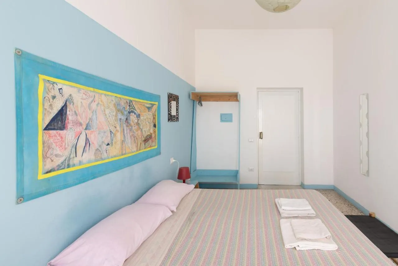Hostello 8 Alghero Affittacamere