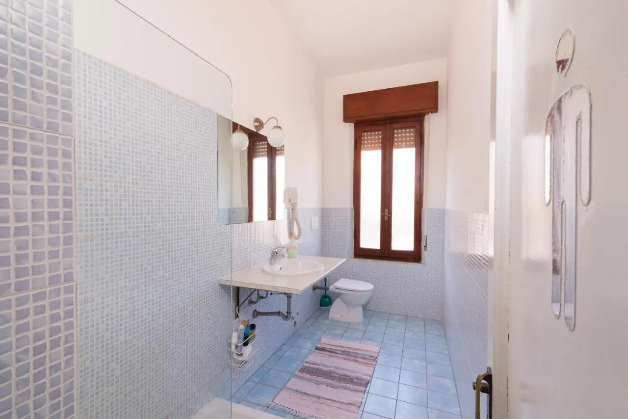 Hostello 8 Alghero Affittacamere